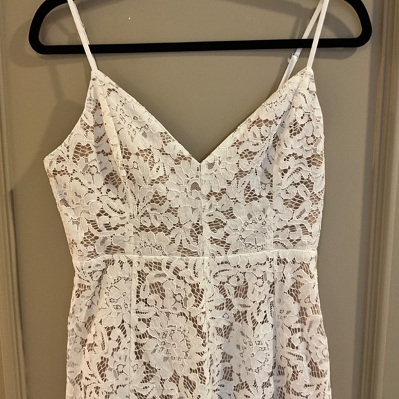 LULUS White Lace Maxi Long Dress with Nude Lining V-Neck Size Medium - Picture 2 of 10